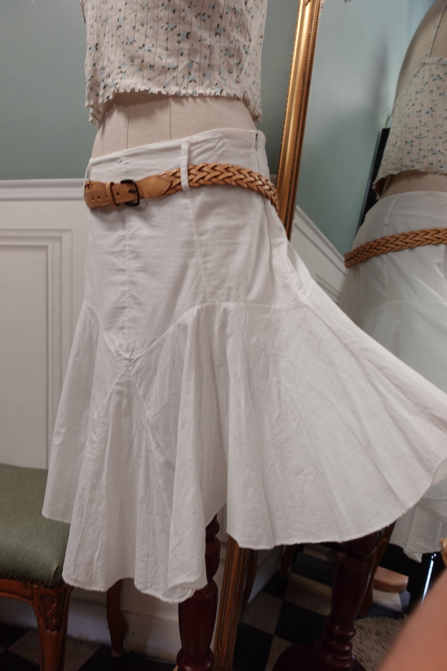 Jupe midi blanche légère à volants – Taille 38