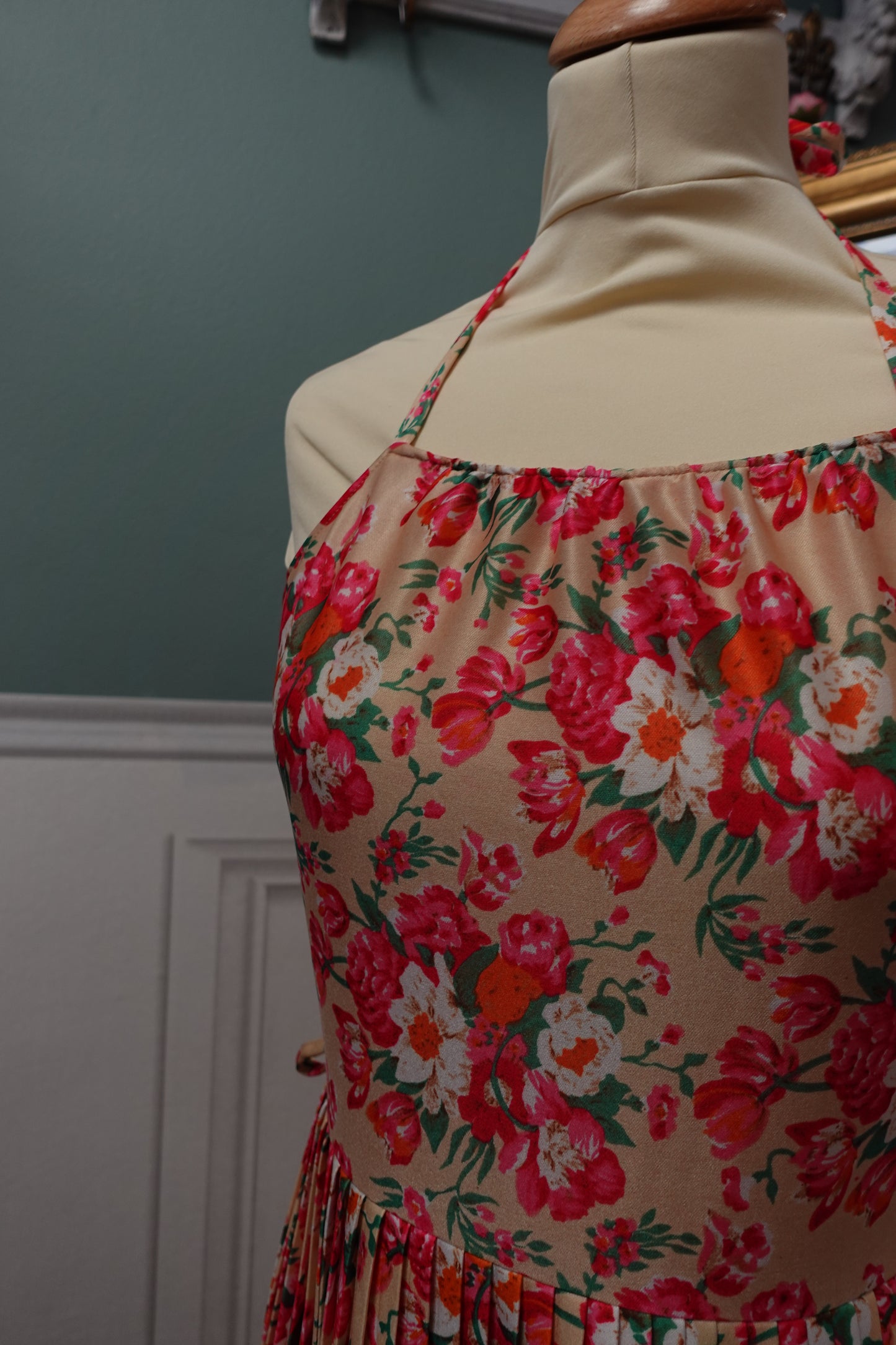 Robe midi dos nu plissée – Imprimé Floral John Rag Vintage