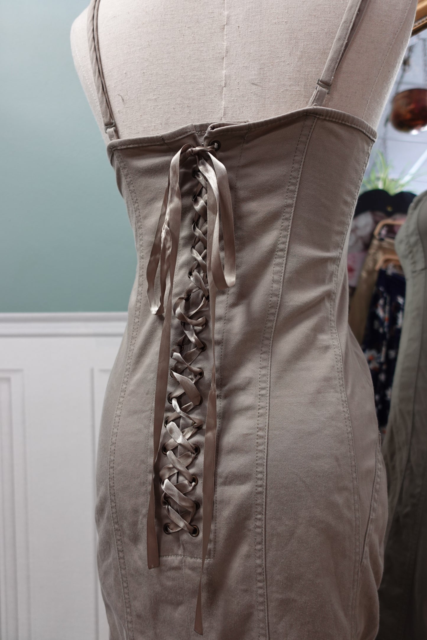 Robe corset kaki clair No Excuse – Taille 38 (taille petit