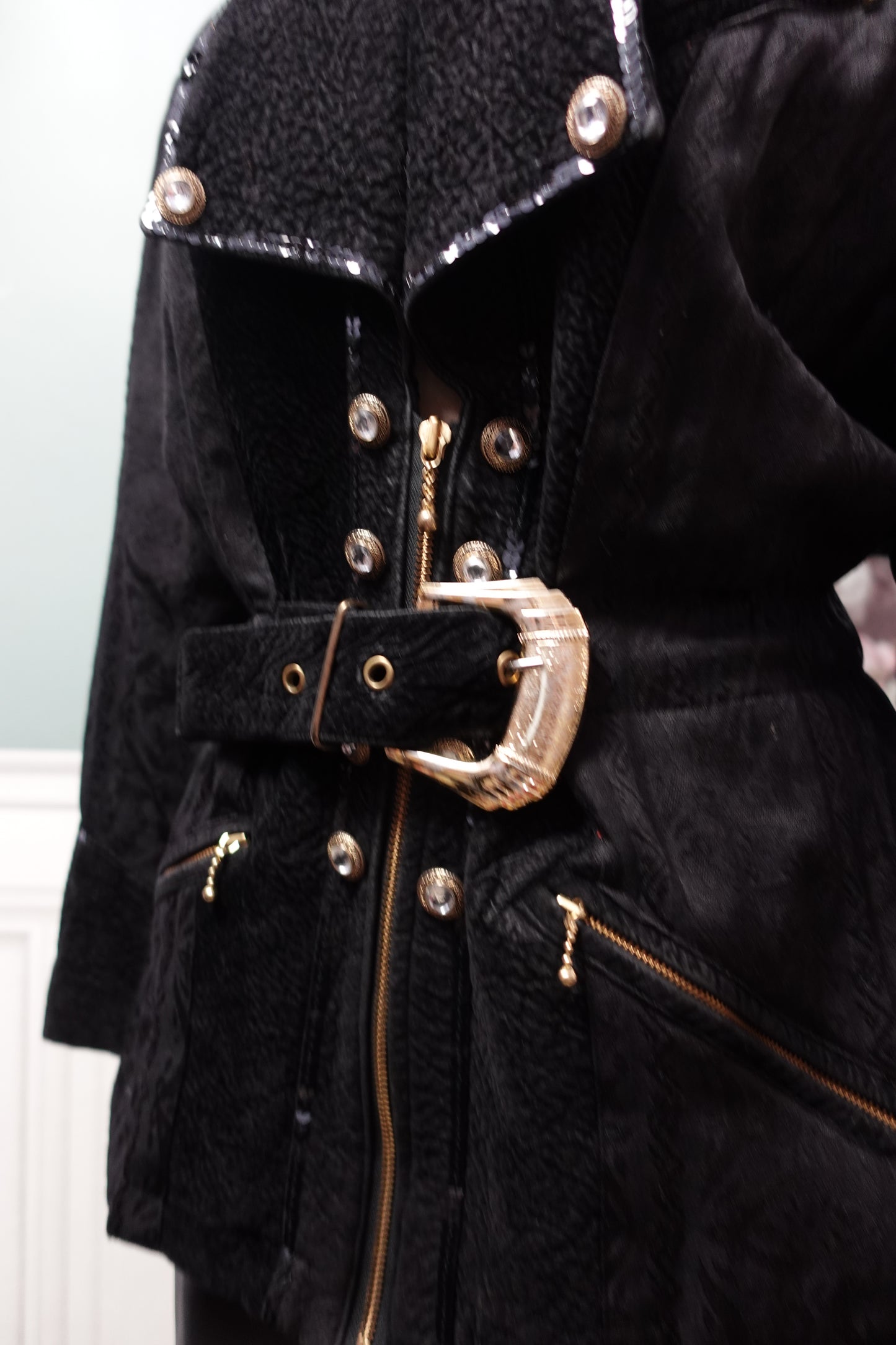 Veste Blazer Longue "Midnight" à Sequins et Ceinture — Pièce d'Archive Rétro