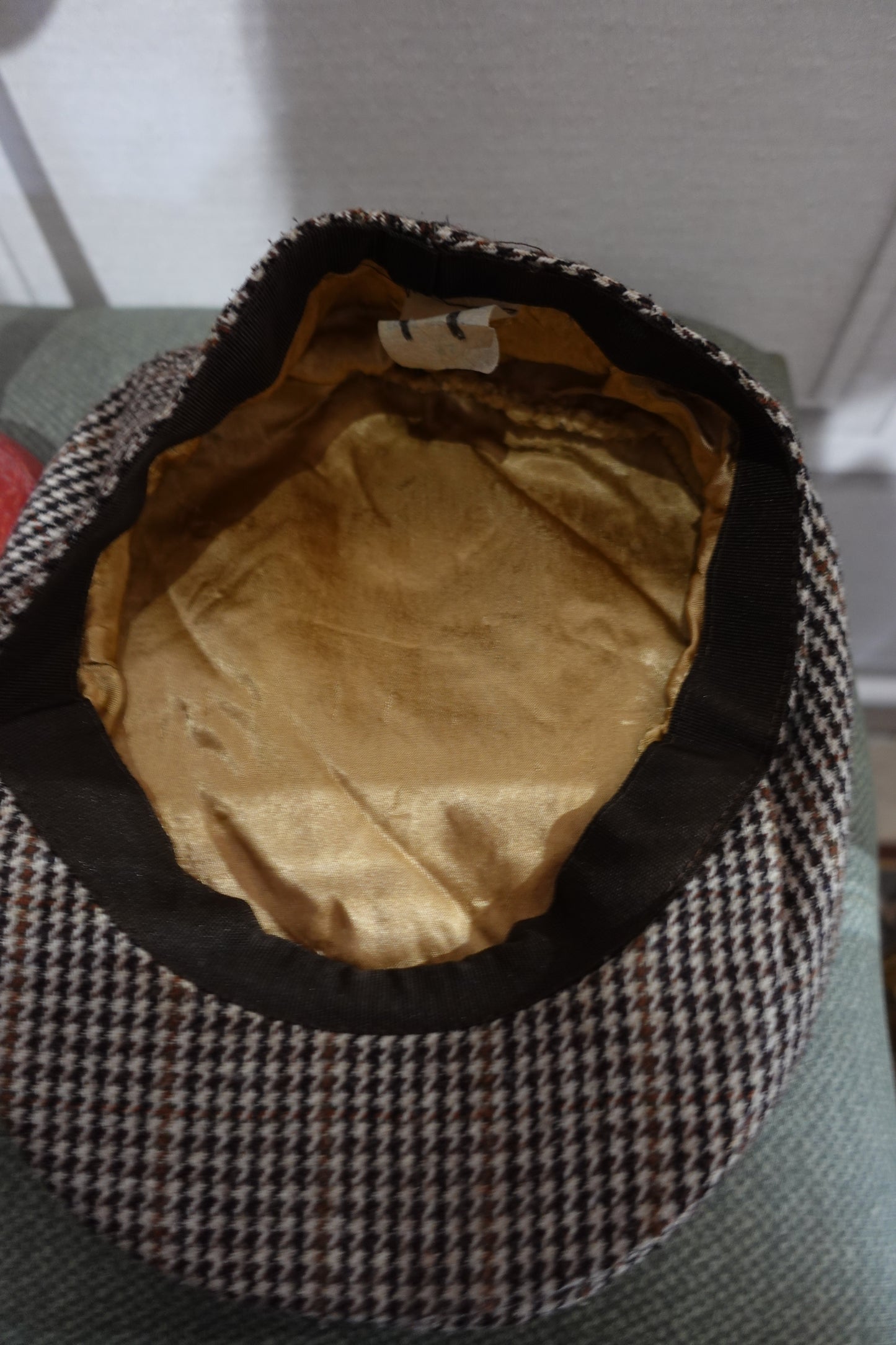 Casquette Gavroche Vintage en Laine - Motif Chevrons Marron