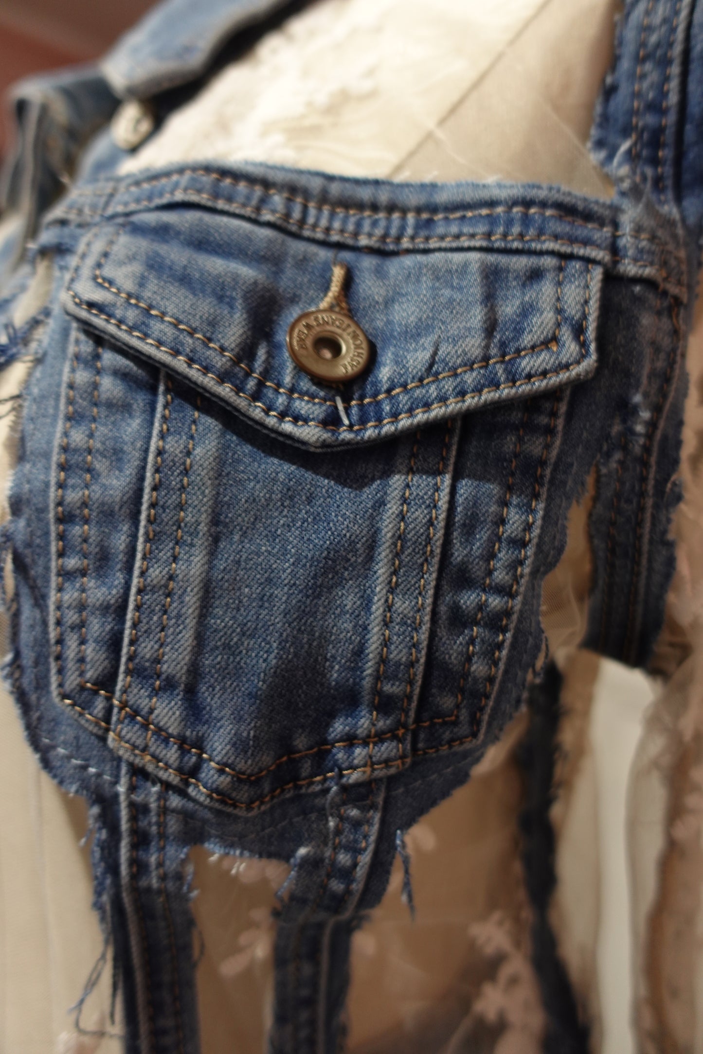 Veste en Jean & Dentelle Vintage - Jeux de Transparence - Taille S