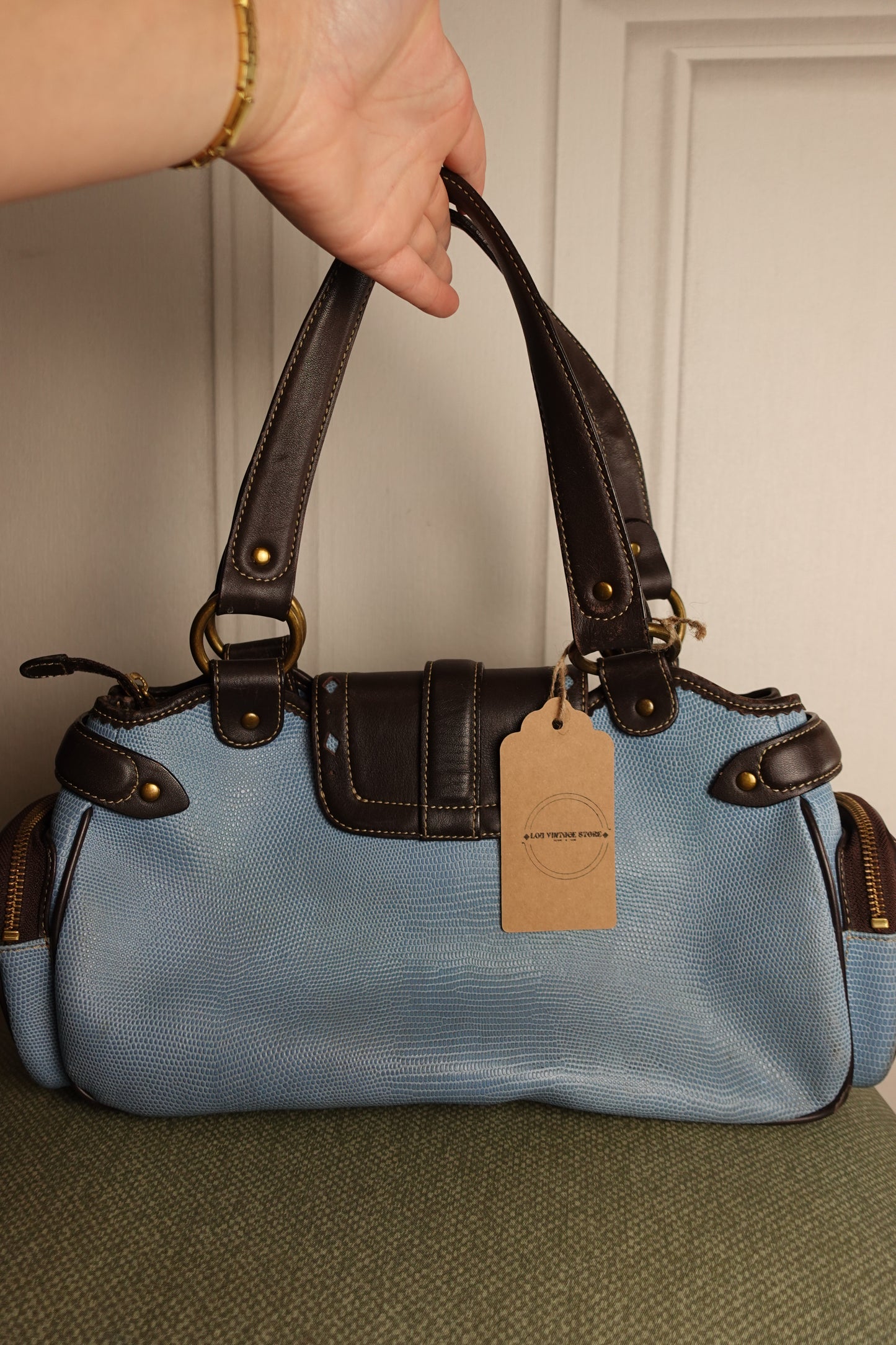 Sac à main vintage SOCO en cuir bleu ciel